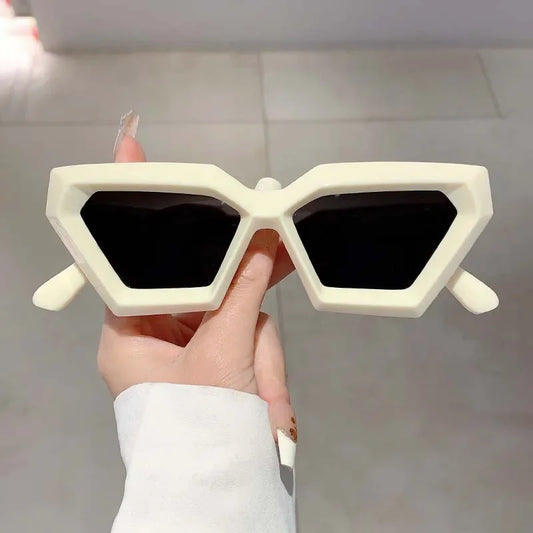 Chic Rhombic Radiance Oversized Sunglasses