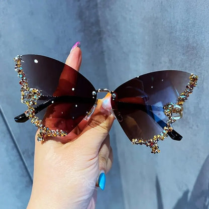 Diamond Butterfly Chic: Y2K Vintage Sunnies